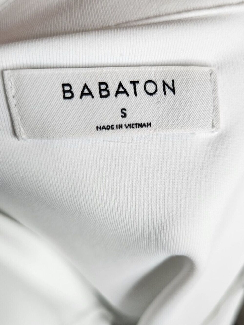 Aritzia Babaton White Contour Polo Collared Long Sleeve Crop Top Size S - Picture 13 of 14